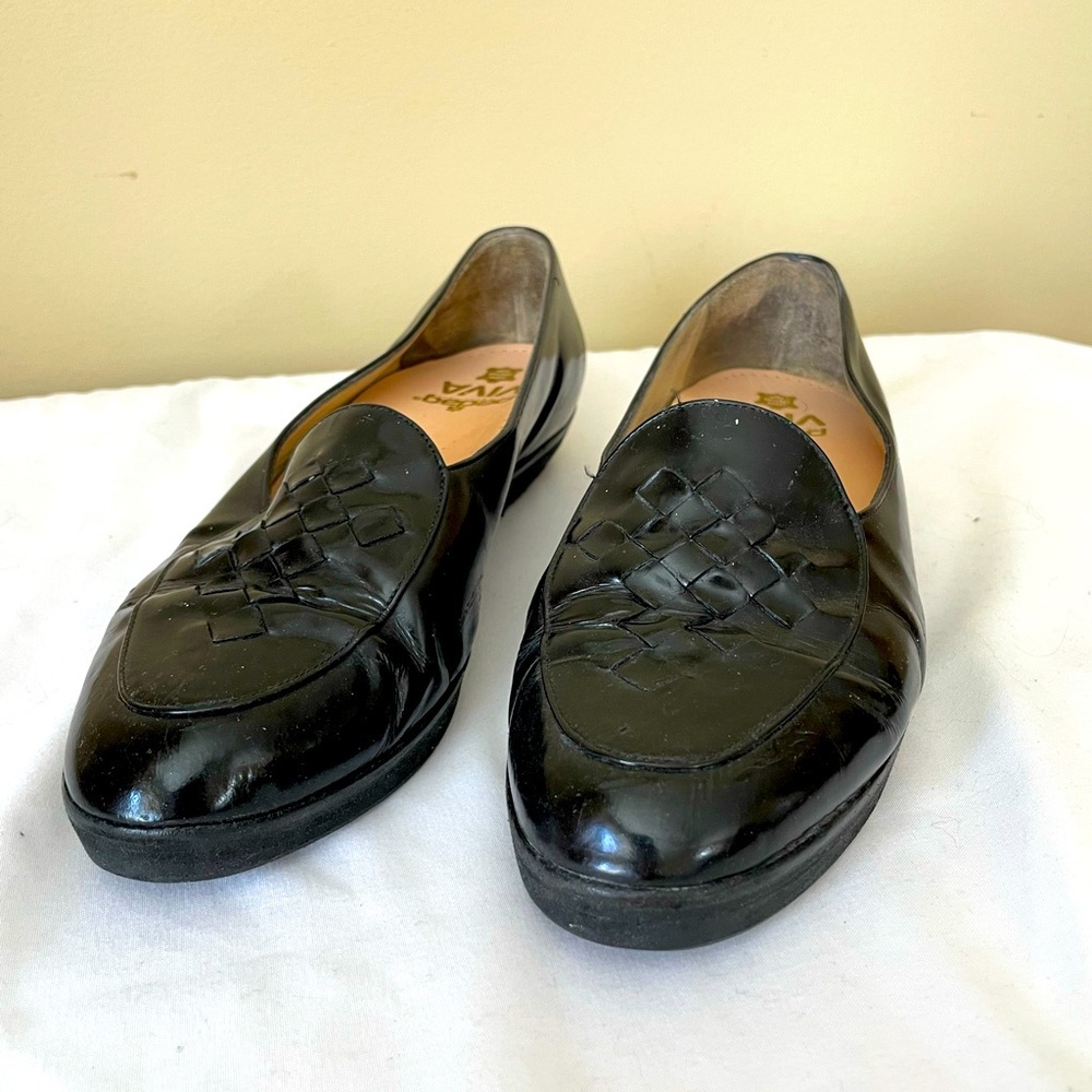 Bottega Veneta Women’s 7 Capretto Interecciato Woven Leather Loafer repaired